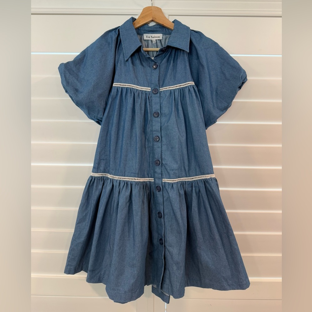 NWOT En Saison Womens Tara Tiered Trapeez Shirtdress Dress Denim Chambray - XS
